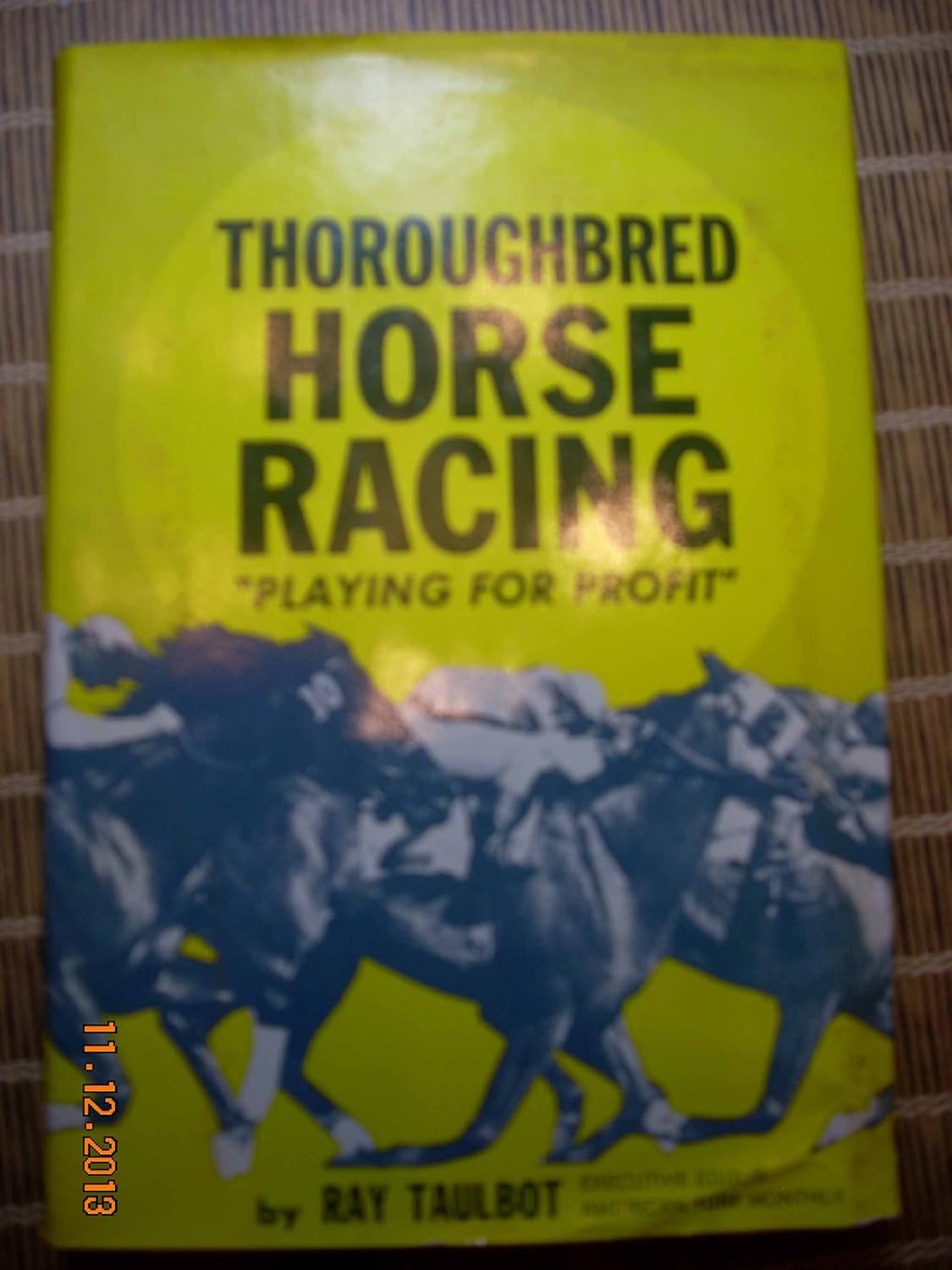 B000K0D4B2 - Thoroughbred Horse Racing Hardcover – January 1, 1975