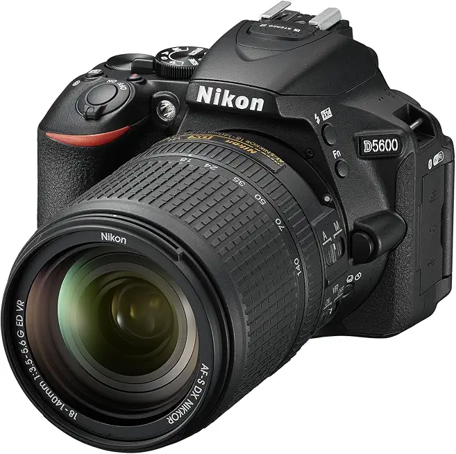 Nikon D5600 DSLR Camera with 18-140mm Lens (International Model) - B01N8TY5U4